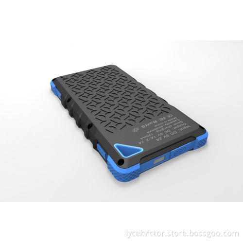 2015 solar power bank 5000mah waterproof, rubber case dual USB outputs